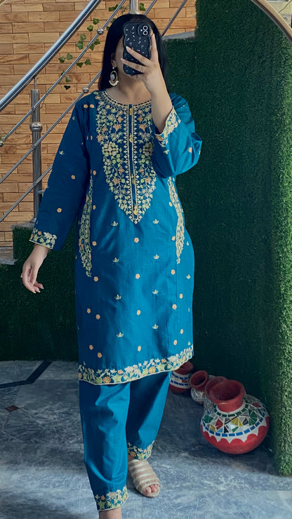 2 Piece Moti Cotton Zink Embroiderd Suit